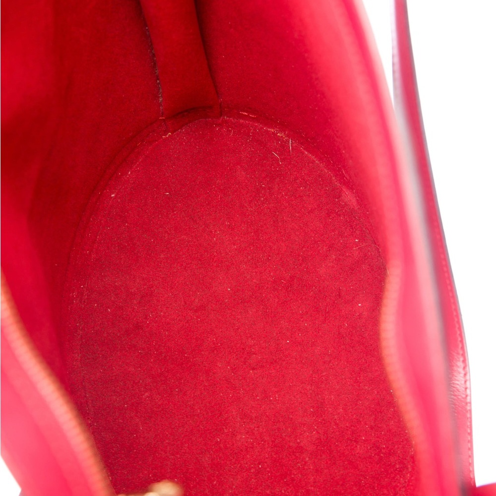 Rubis Epi Louis Vuitton St. Jacques single slit pocket zip closure at top. - Picture 4 of 7
